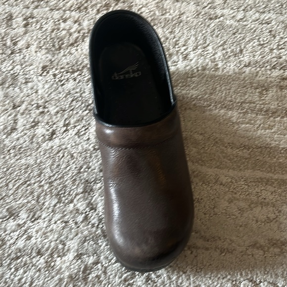 Women’s Dansko Brown Clogs Size 40 - Picture 7 of 9